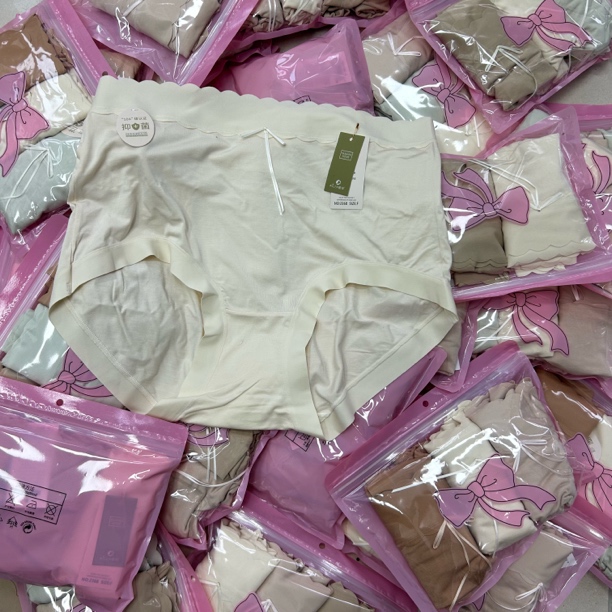 【毛毛家™】波浪三色超好穿小n（贴身物品no退换 颜色随机介意勿拍）