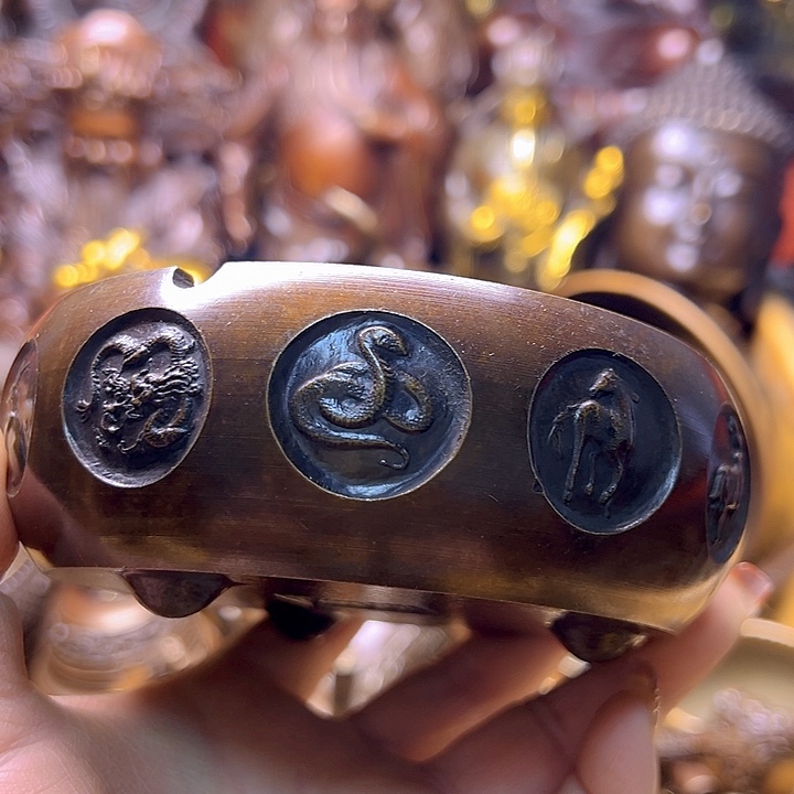 铜1223366778887677866778877