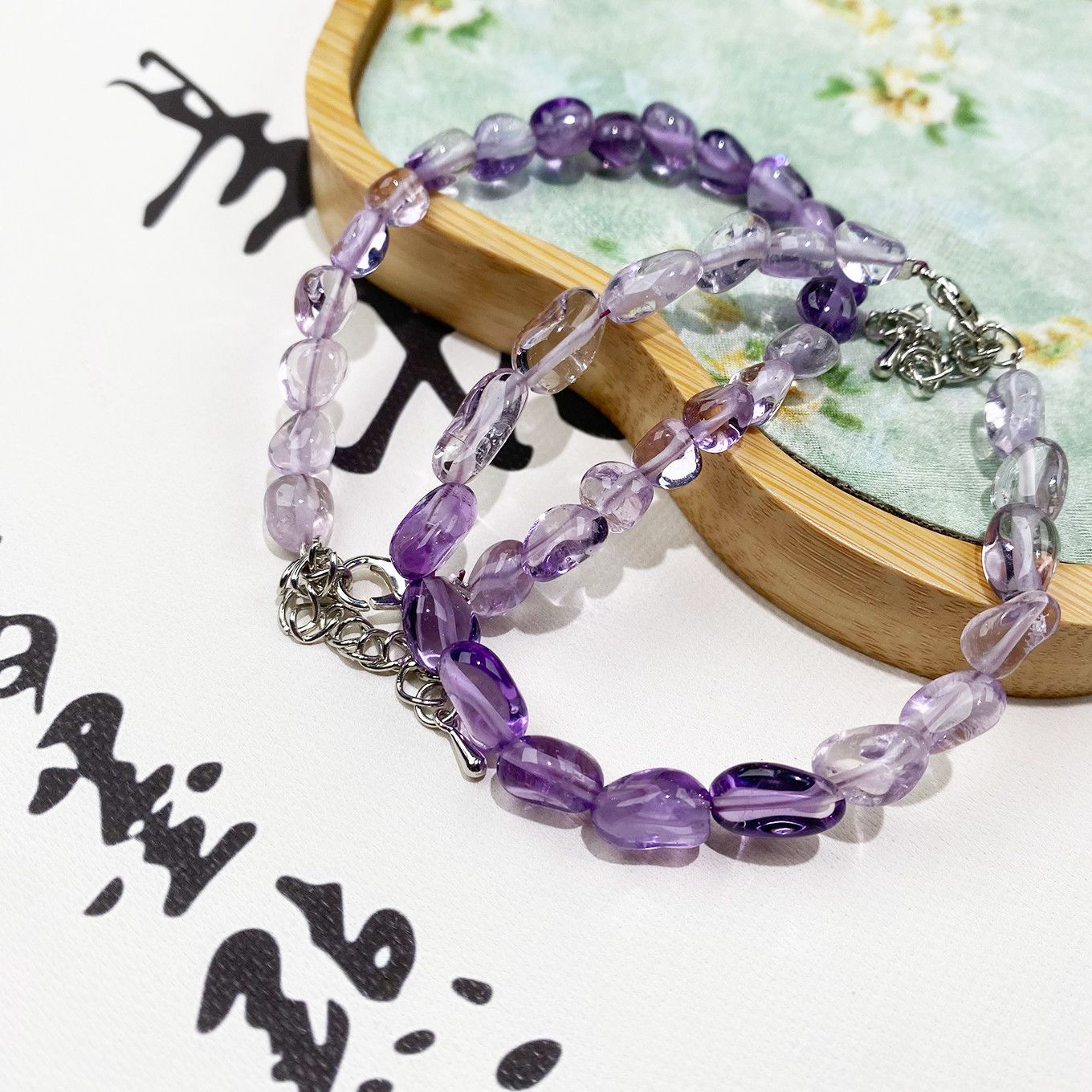 天然高品巴西紫水晶糖豆碎石手链小众爆款随形小原石可爱女款手串
