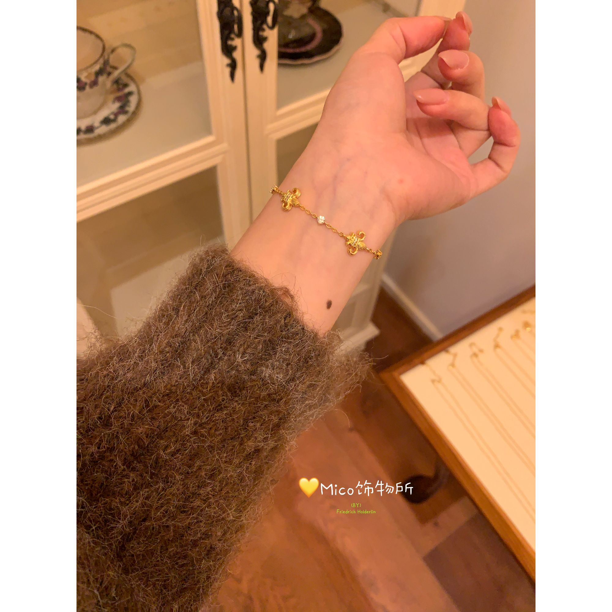 铜合金合成锆石手链 【鸢尾花】金色拉丝手链女高级感M154