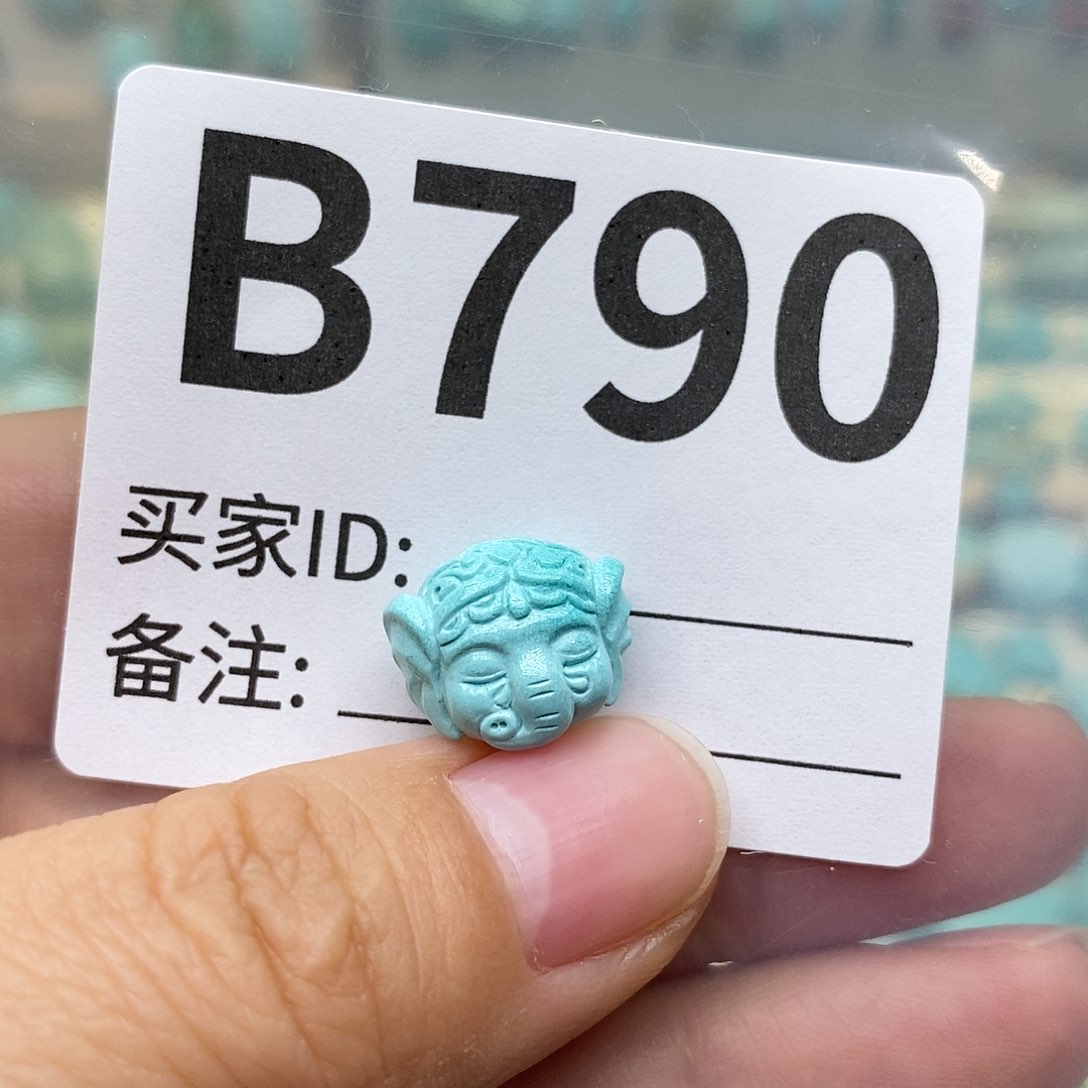 绿松石配饰未镶嵌