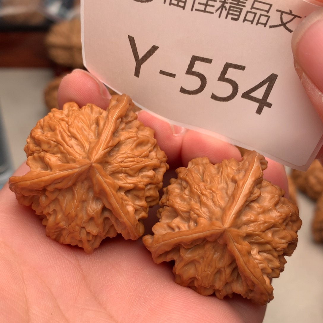 文玩核桃把件38正奔……….