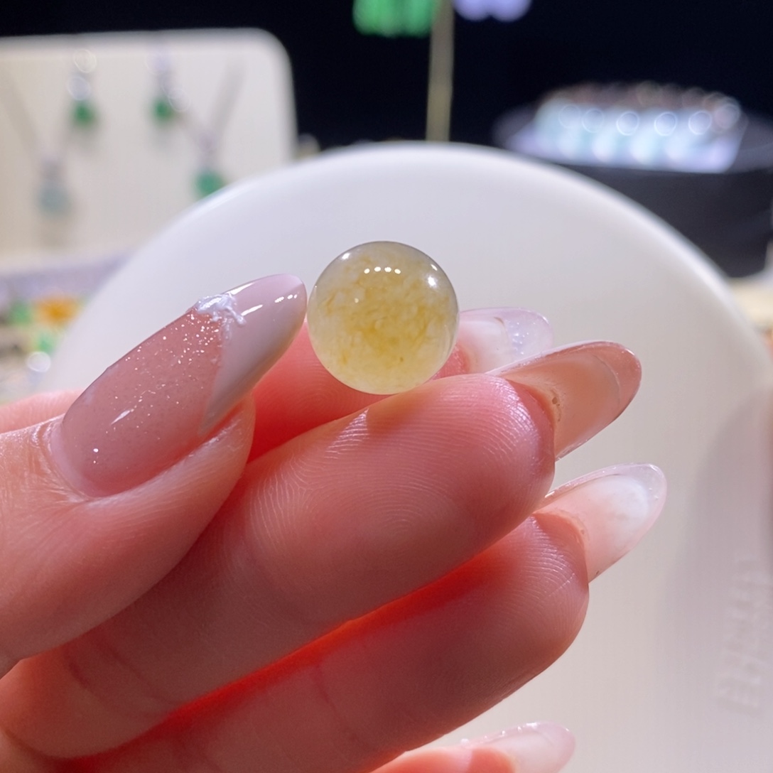 翡翠未镶嵌颈饰翡翠冰橘黄珠