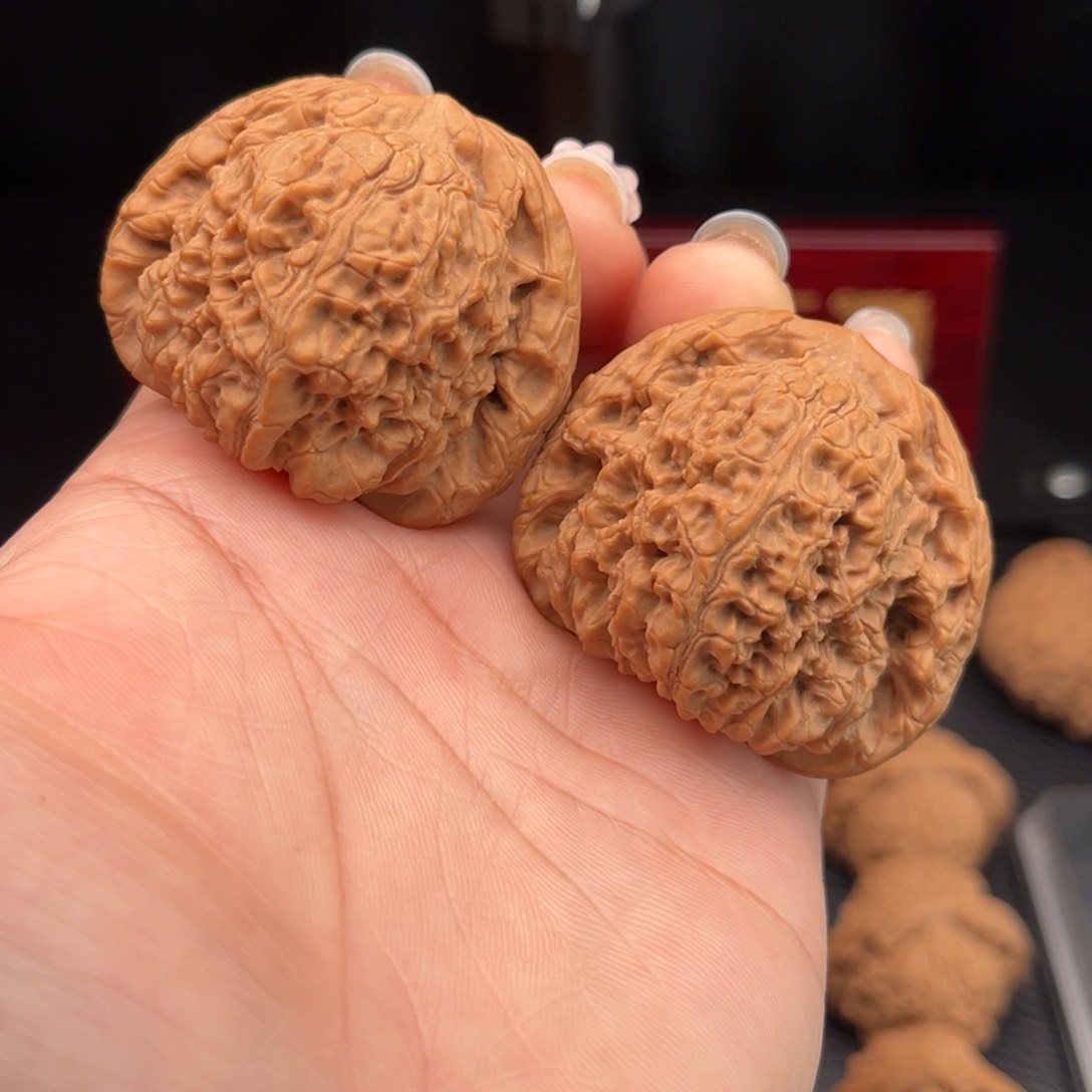 文玩核桃吊坠南疆