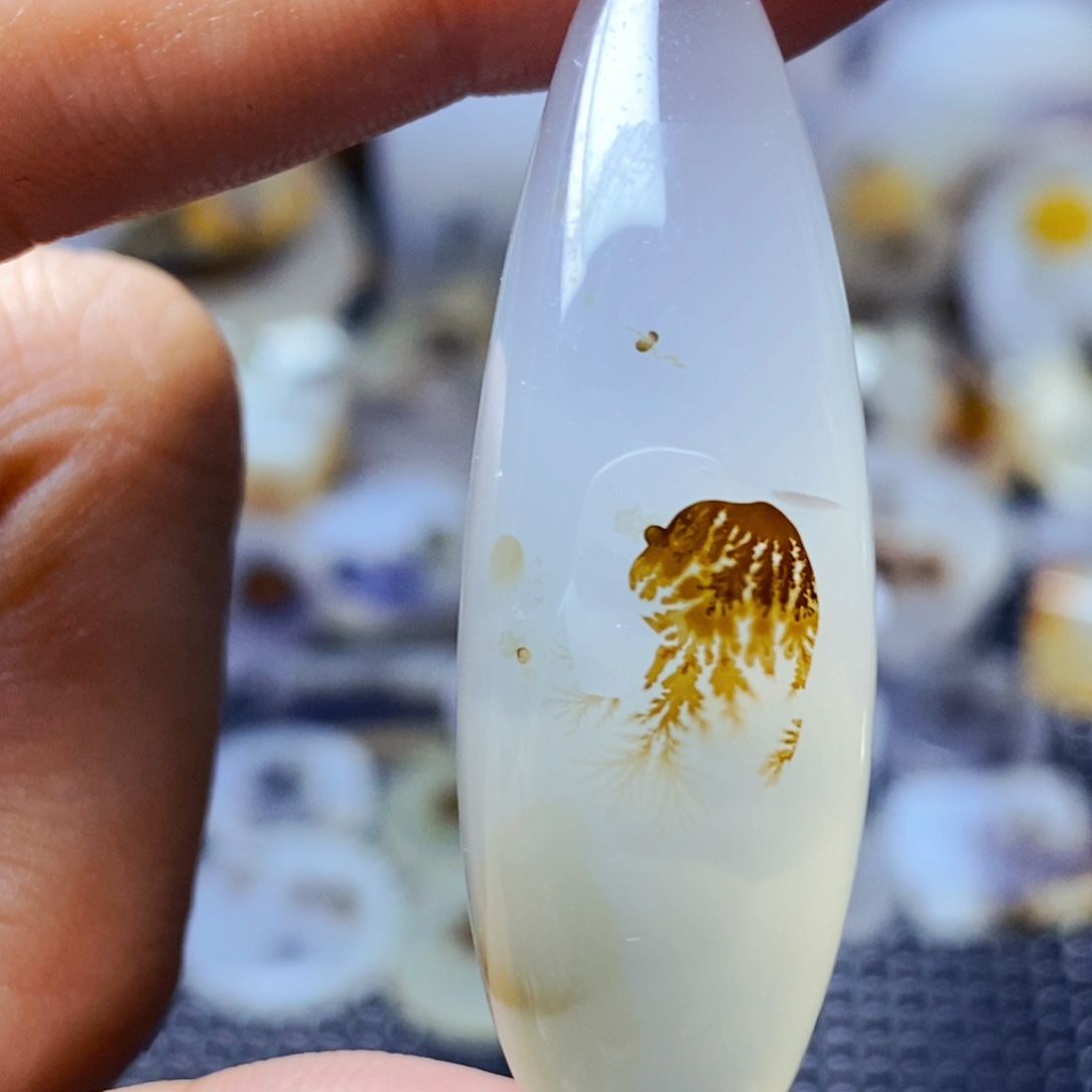 玛瑙/玉髓未镶嵌珠宝半成品
