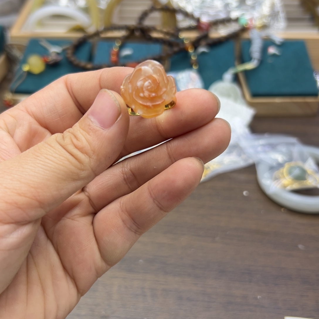 懒***）玛瑙/玉髓未镶嵌戒指1595