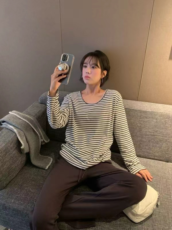 Rainbow-181952#百搭显瘦U领宽松叠穿条纹上衣