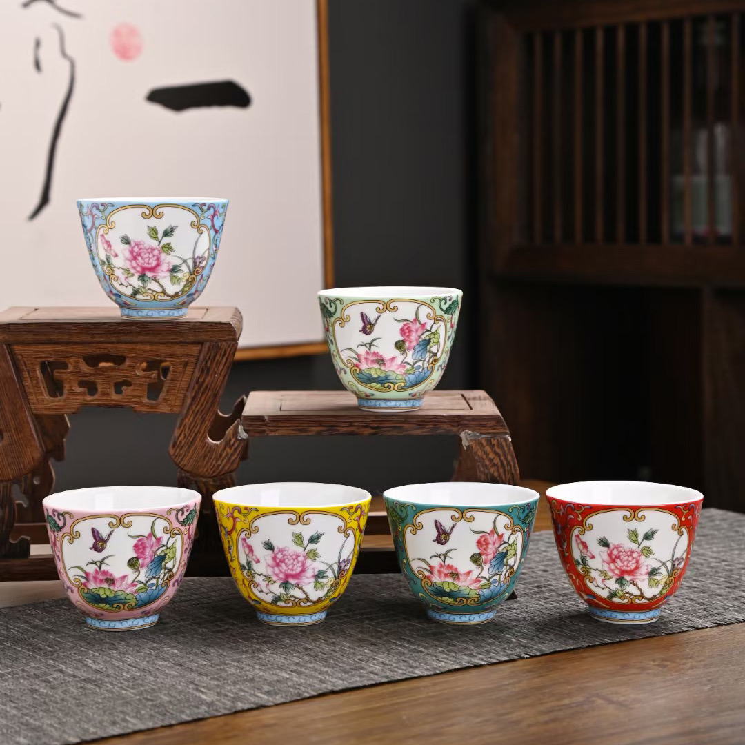 开窗珐琅彩压手杯主人杯六个一盒