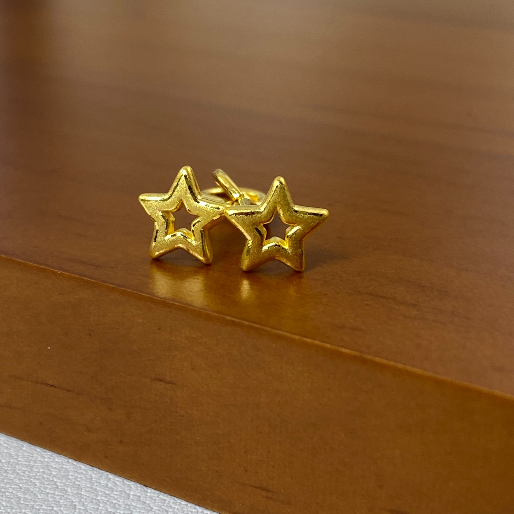 黄金足金999耳钉耳饰五角星星镂空177