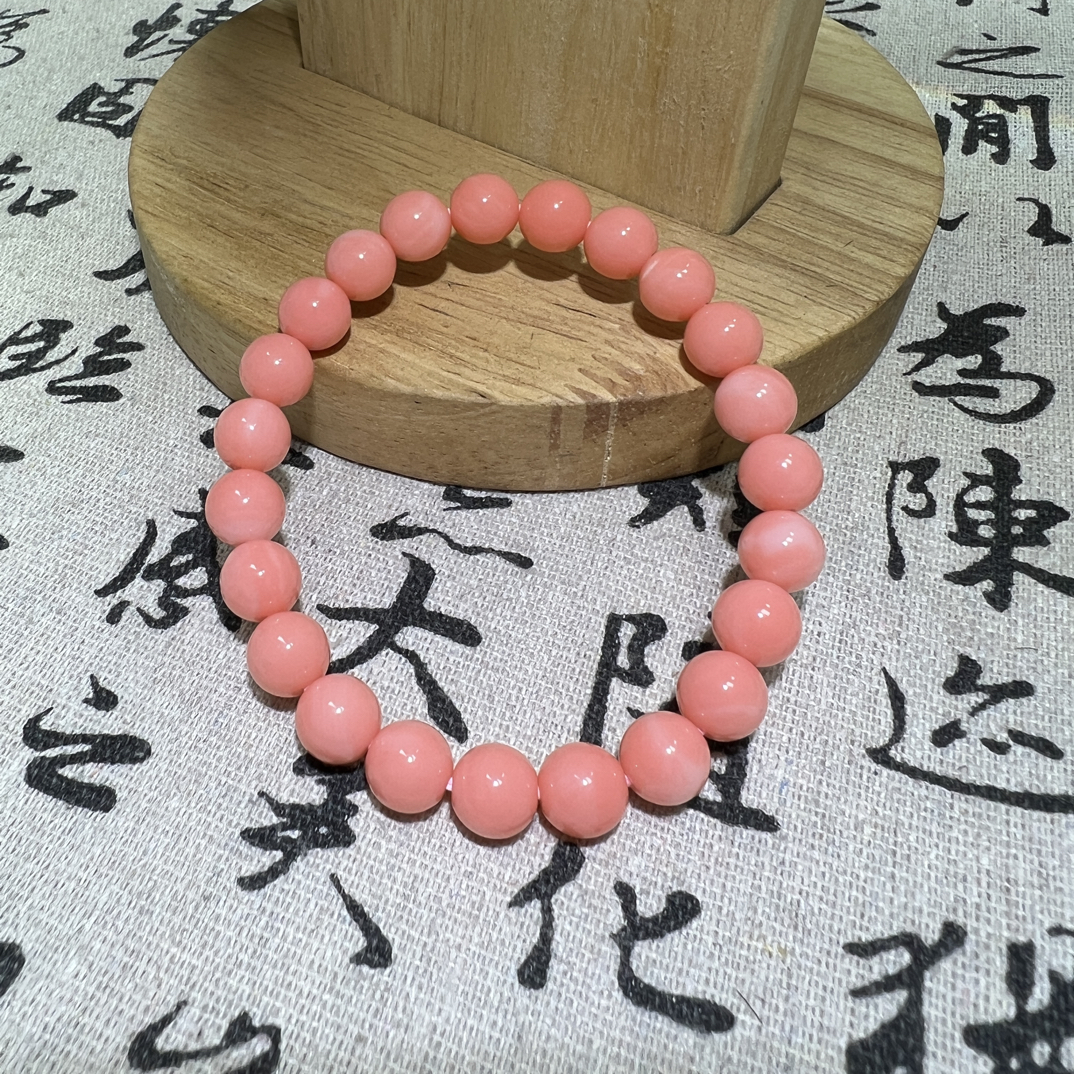 【沐言严选】粉色孩儿面8m圆珠手链A346