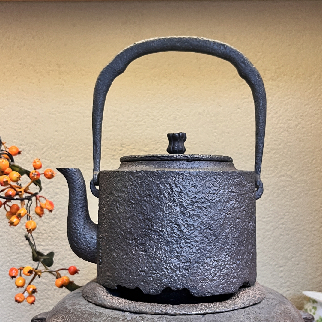 日本原版仿古马纹煮茶砂铁壶纯手工无涂层砂铁烧水壶茶壶
