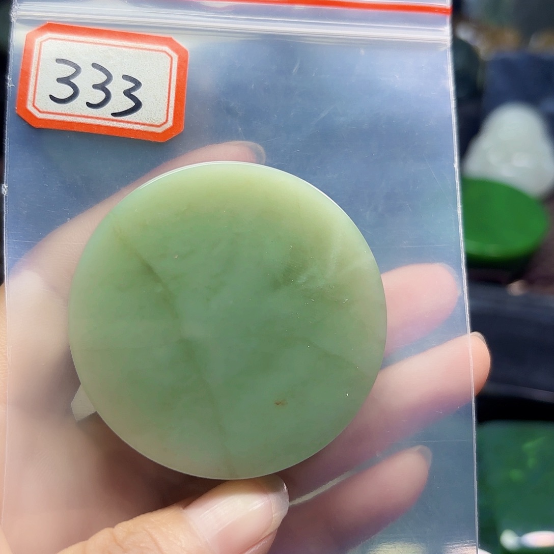 和田玉未镶嵌珠宝半成品