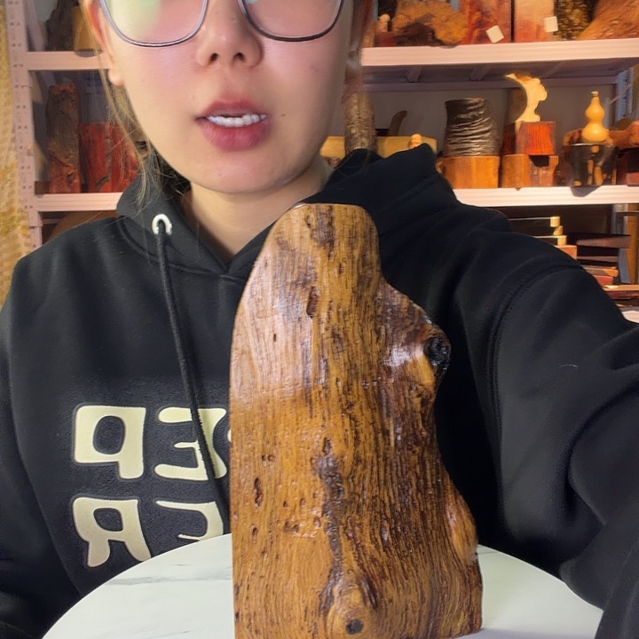 紫檀木类端景台轮**轮