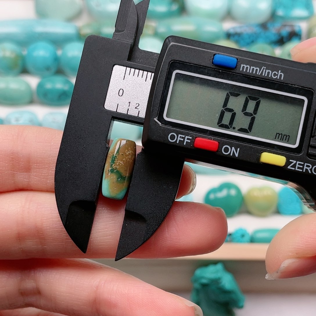 绿松石原矿未镶嵌