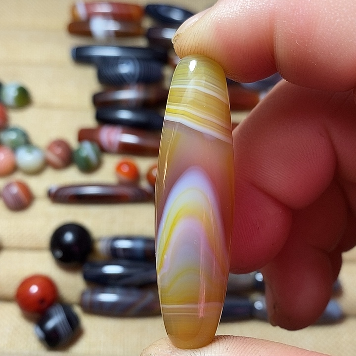 玛瑙/玉髓合金颈饰