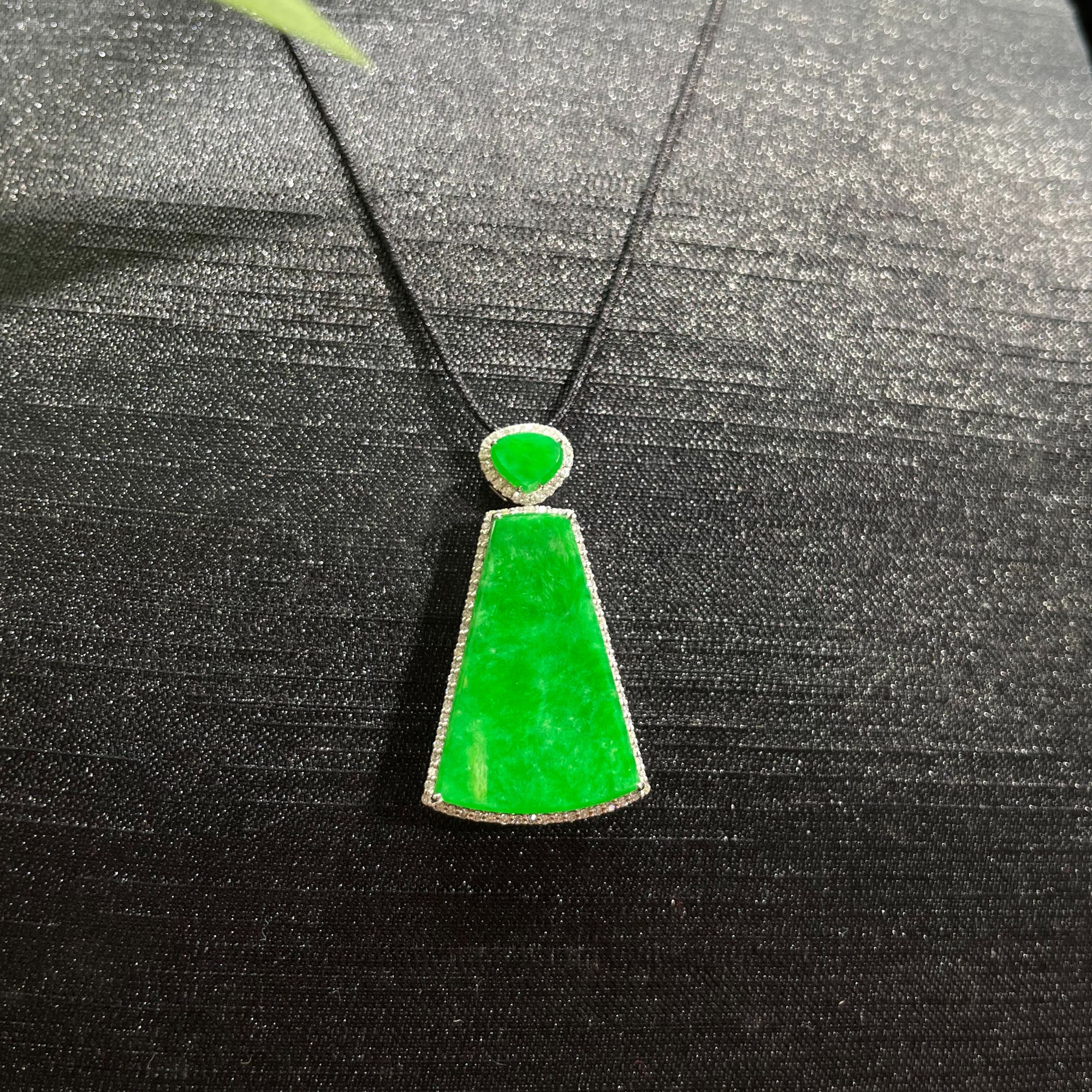 k0079-天然翡翠a无事牌