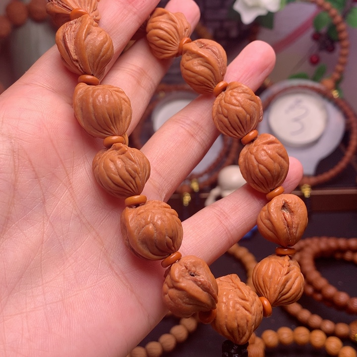 吊坠桃核龙纹桃核