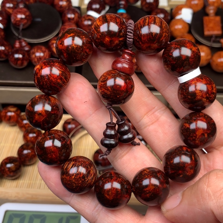 花梨木类泰**斗黄花梨1.8F6