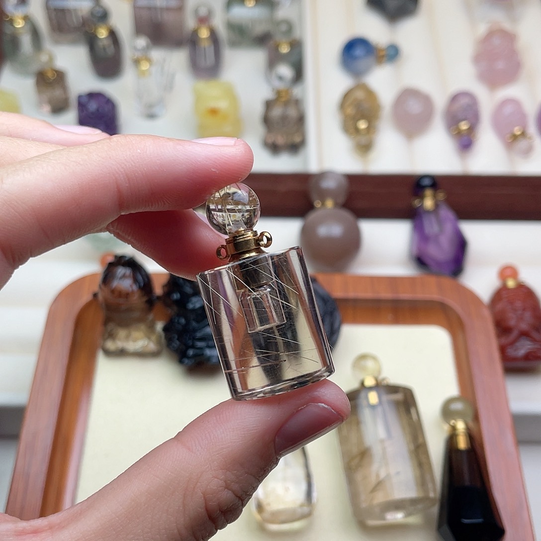 水晶颈饰未镶嵌嘉*天然水晶吊坠983