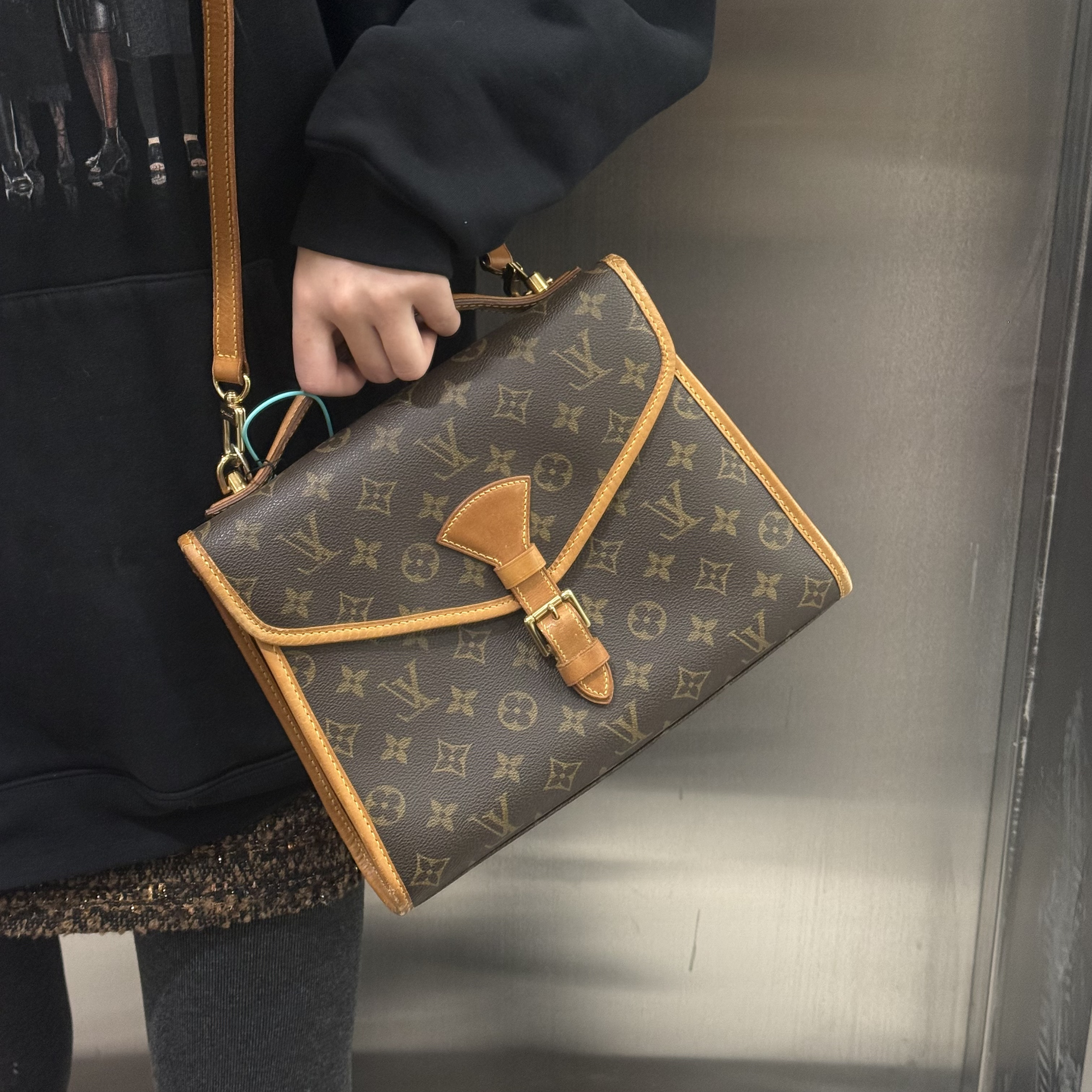95新 LouisVuitton/路易威登 老花公文邮差包斜挎手提