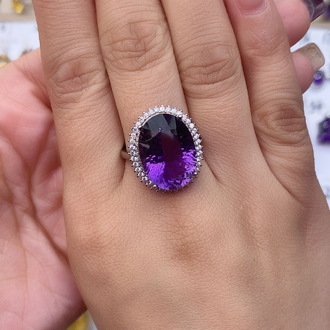 紫晶纯天然无优化紫水晶x银S925镶嵌荷****子