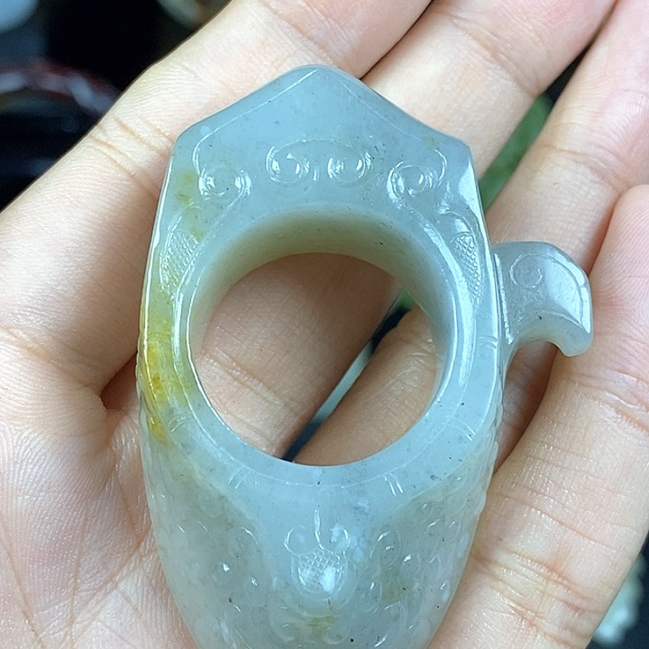 和田玉未镶嵌挂件曲****梦