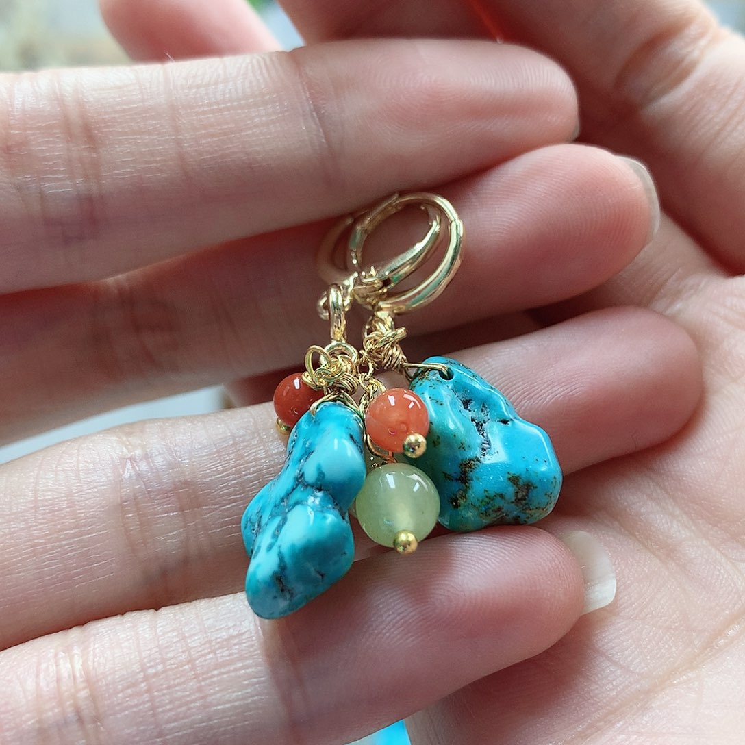 未镶嵌绿松石珠宝奇石