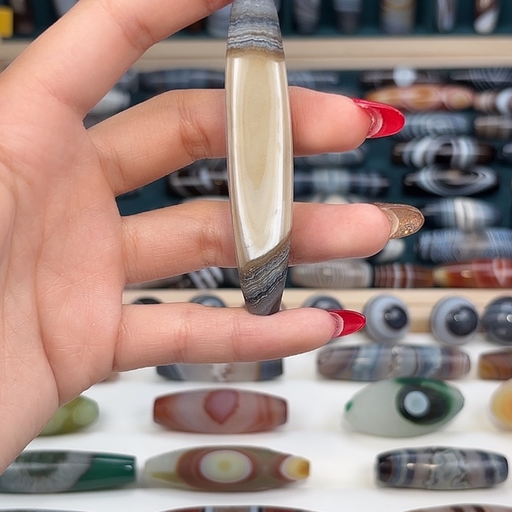 阿***豹玛瑙/玉髓合金珠宝奇石