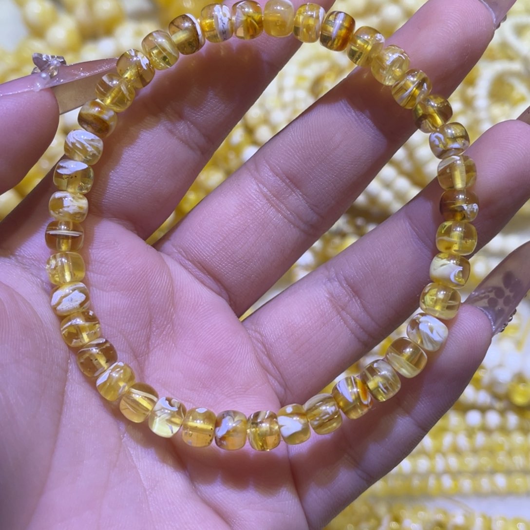 手绳琥珀未镶嵌6m