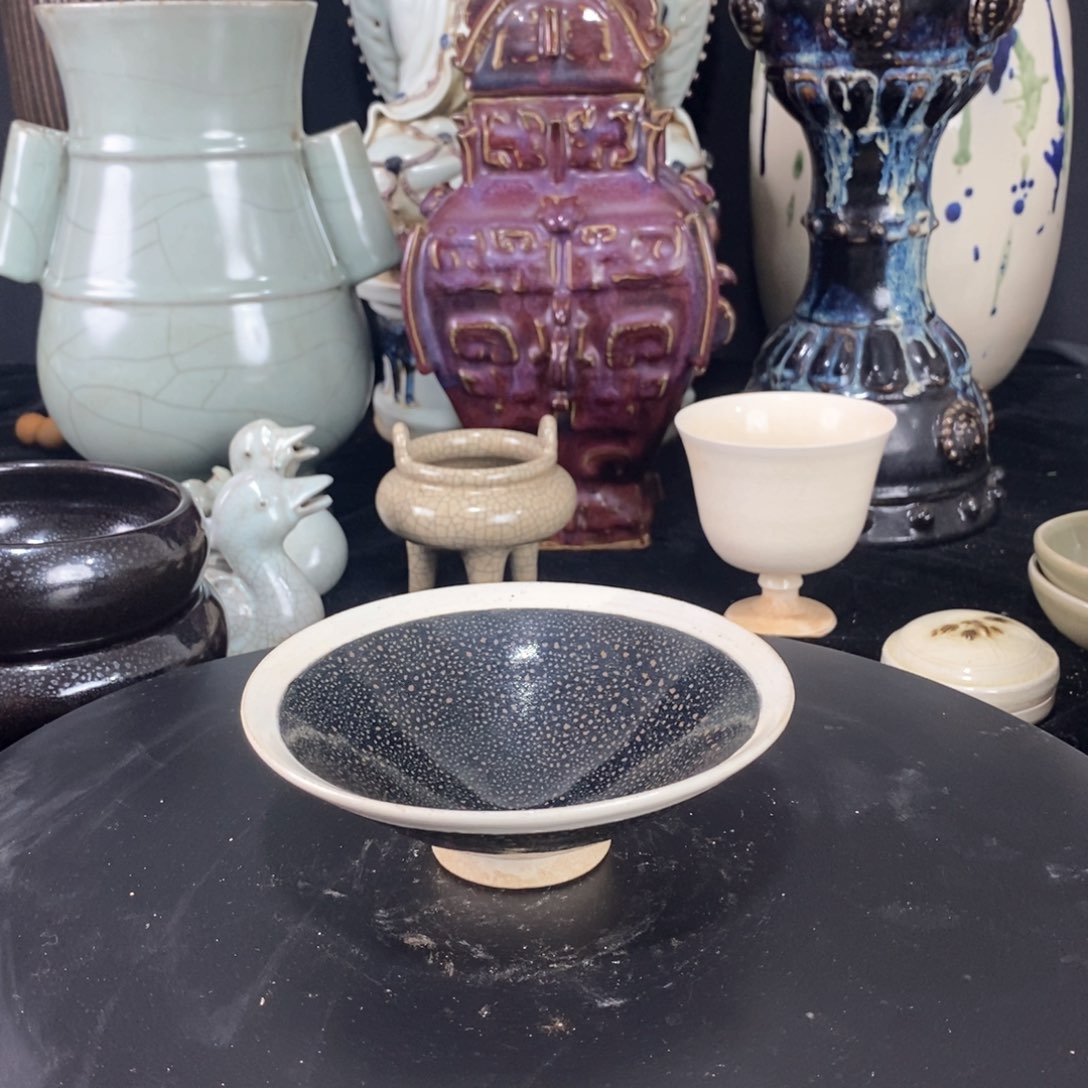 摆件人****）白覆轮瓷器瓷器