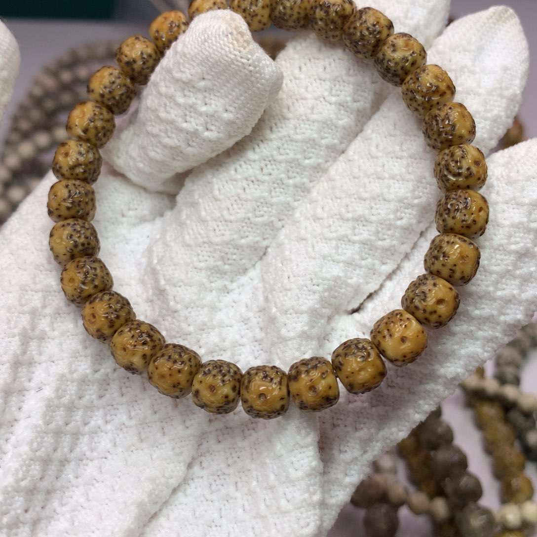 星月菩提吊坠8.5回血无相月留白