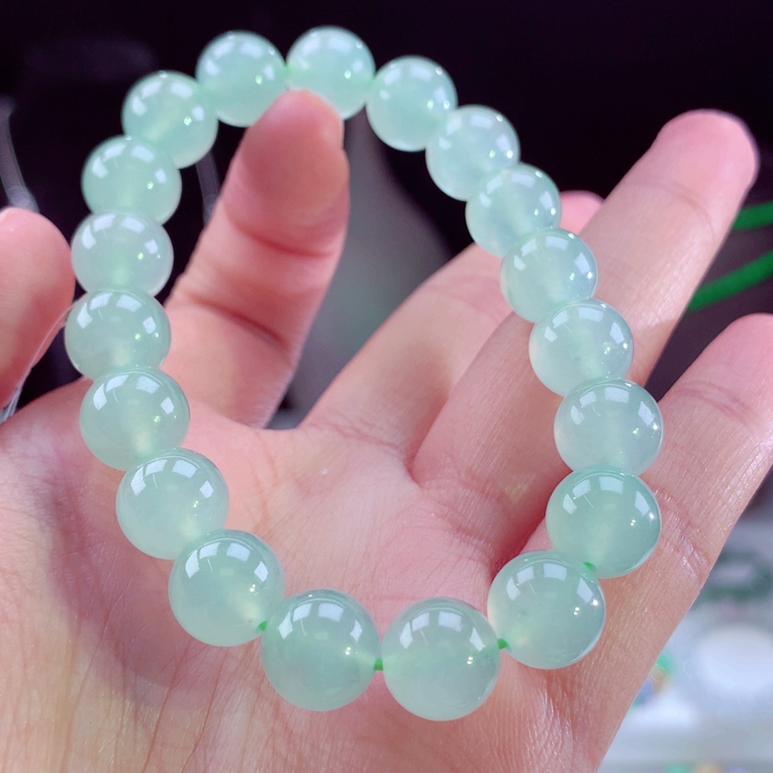 翡翠手链未镶嵌卡10mm