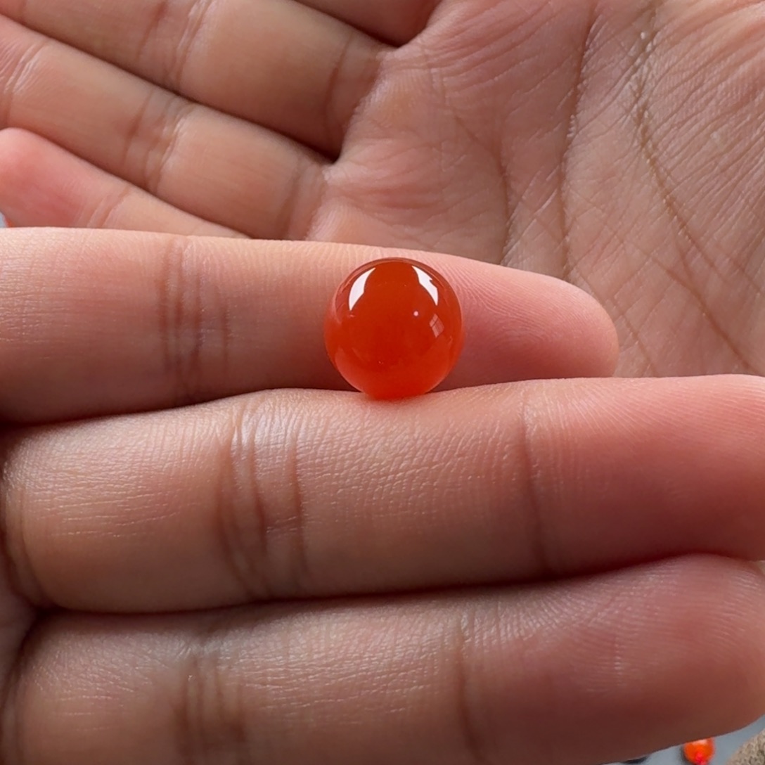 南红玛瑙未镶嵌圆珠11.8mm