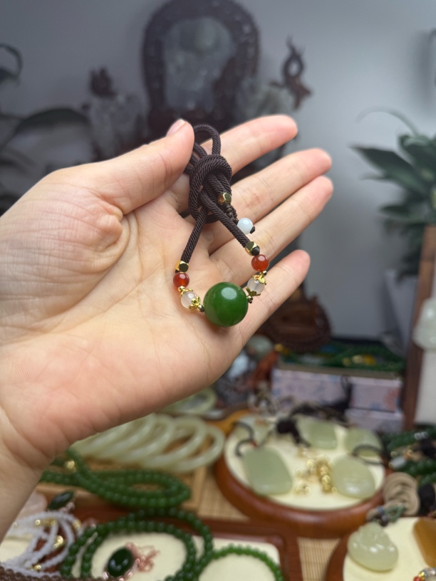 《新人福利》锁骨珠时尚女款