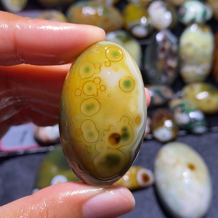 玛瑙/玉髓珠宝奇石未镶嵌