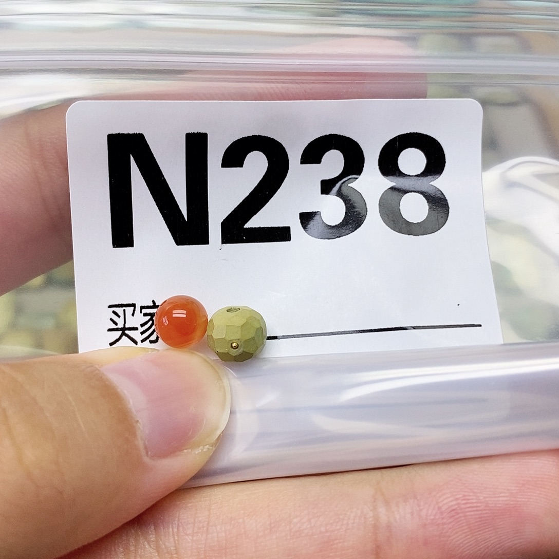 未镶嵌配饰南红玛瑙