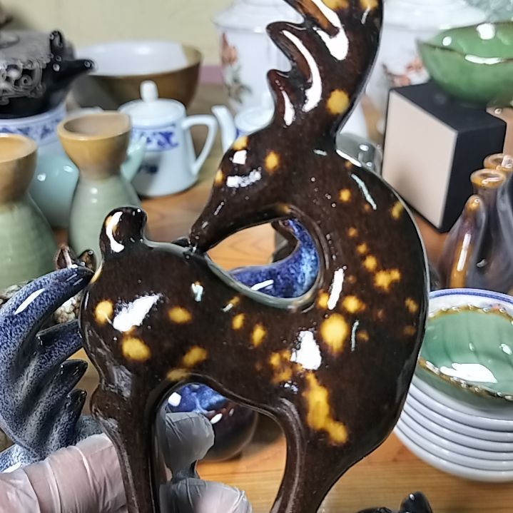 盘米****…瓷片陶瓷杯盘壶碗都有