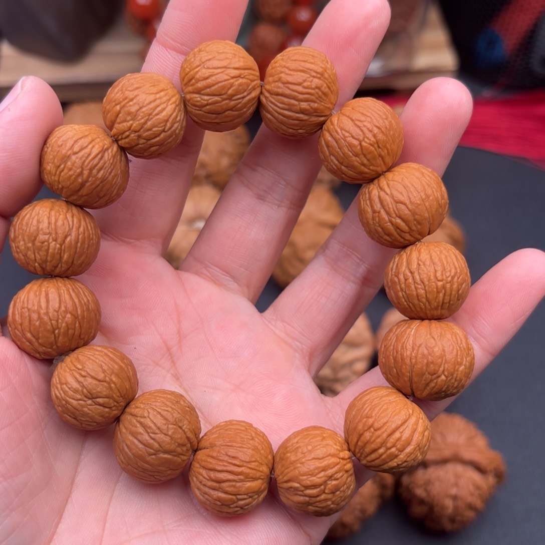 文玩核桃把件手串