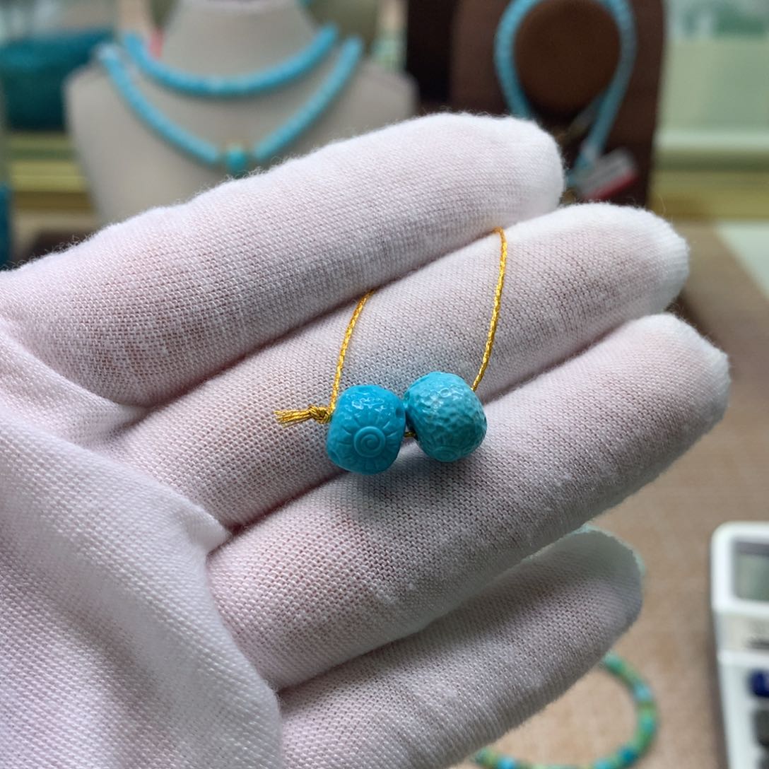 绿松石配饰未镶嵌