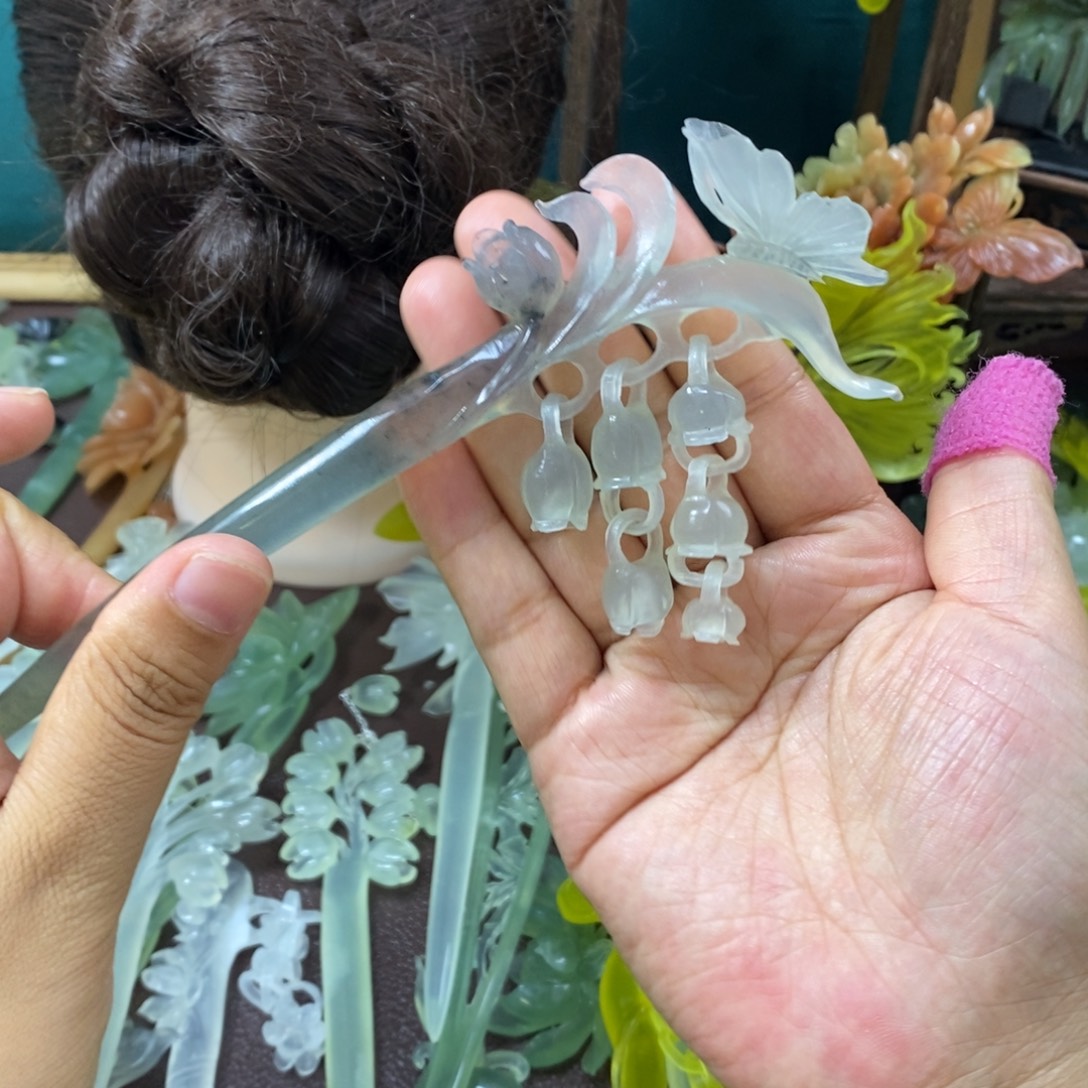 暖***暖蛇纹石玉未镶嵌发饰