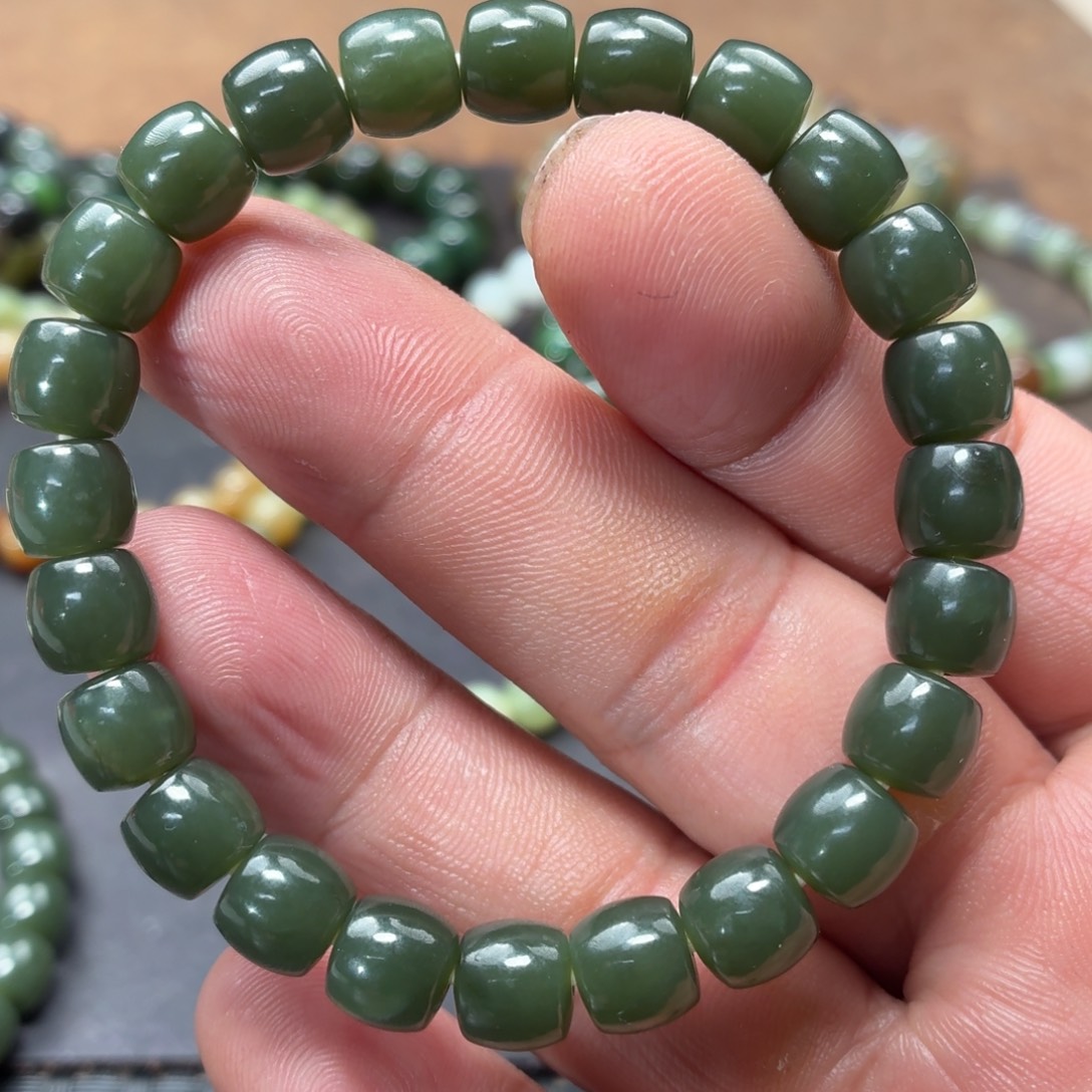 和田玉未镶嵌手链