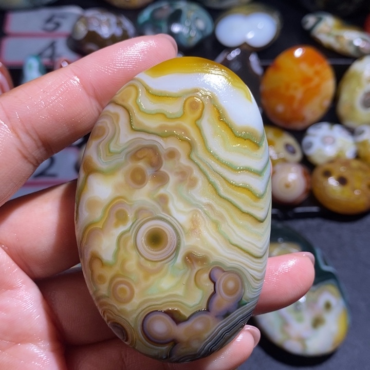 玛瑙/玉髓未镶嵌吊坠(不含链)140