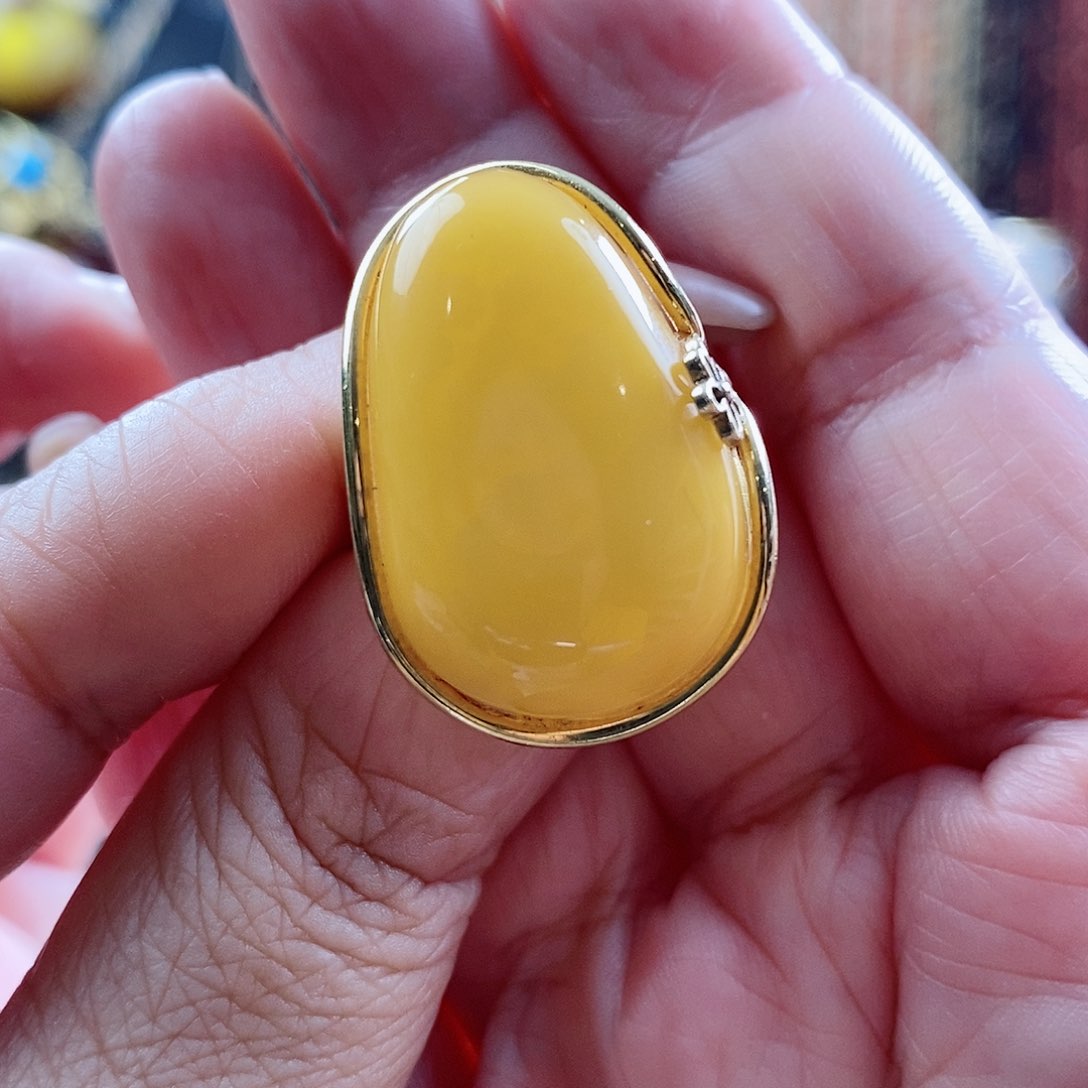 银S925镶嵌琥珀戒指戒指