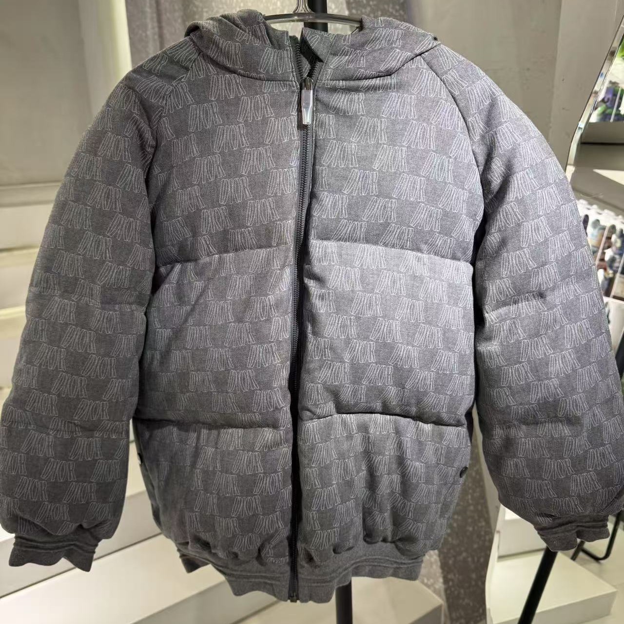 未使用 Prada/普拉达 普拉达好看的衣服