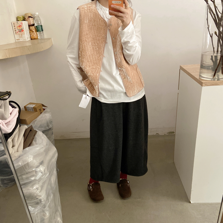 炫色极简小众贝壳扣加绒俏皮马甲