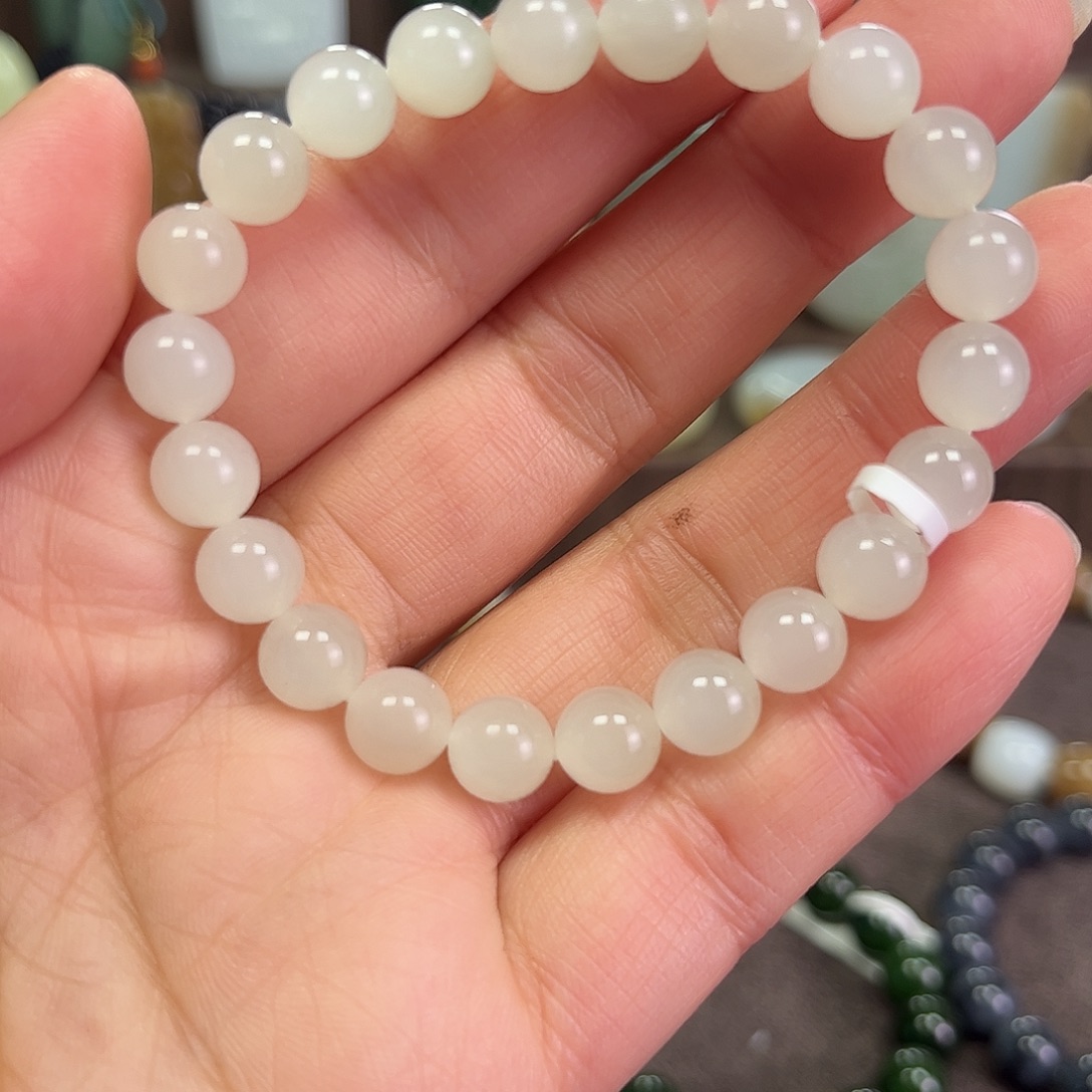 和田玉未镶嵌手串