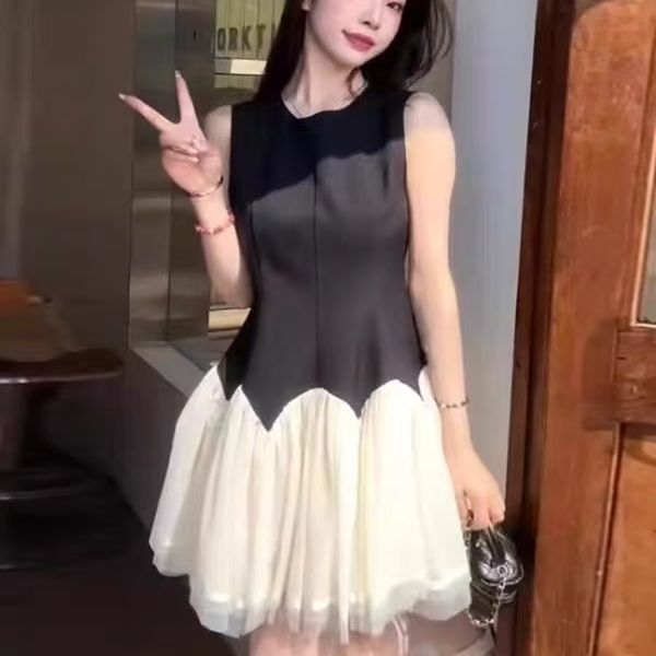 夏季新款气质网纱拼接无袖丝绒背心连衣裙公主芭蕾蓬蓬短裙收腰
