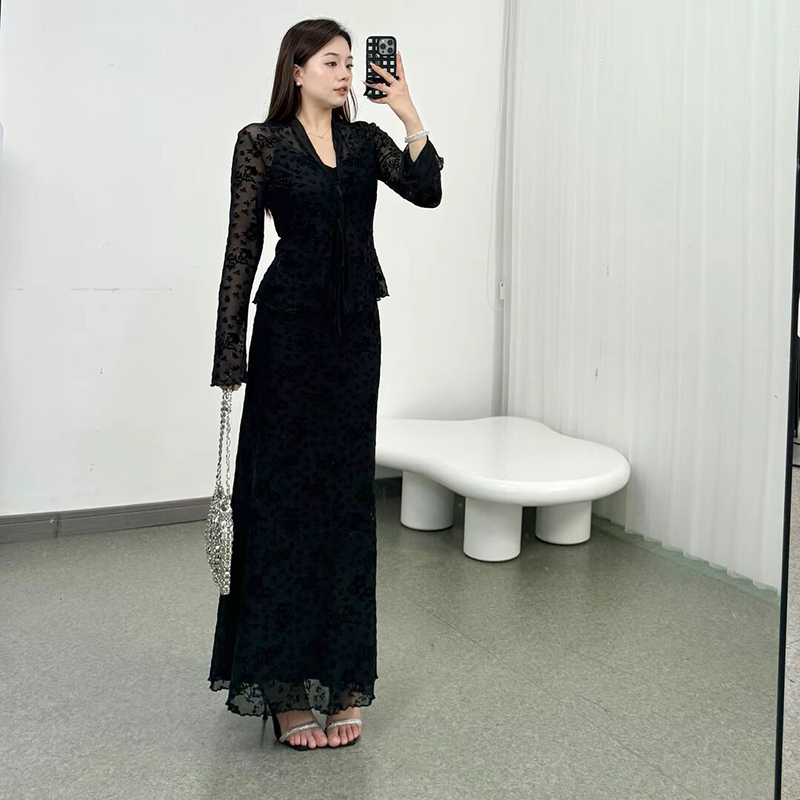 纯欲风休闲轻熟女装秋季时尚套装收腰黑色复古