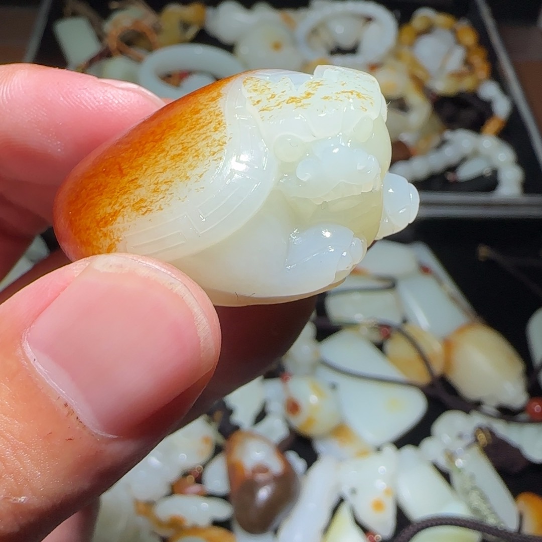 和田玉挂件未镶嵌