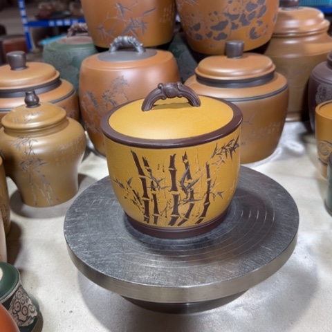 紫砂茶叶罐。。。。。。。。。。。